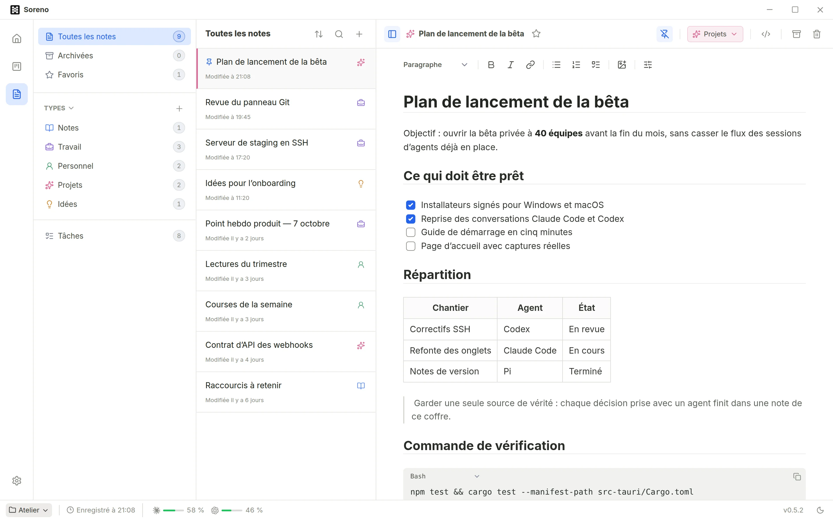 L’espace Notes : les types de notes à gauche, la liste au centre et une note Markdown avec cases à cocher, tableau et bloc de code.