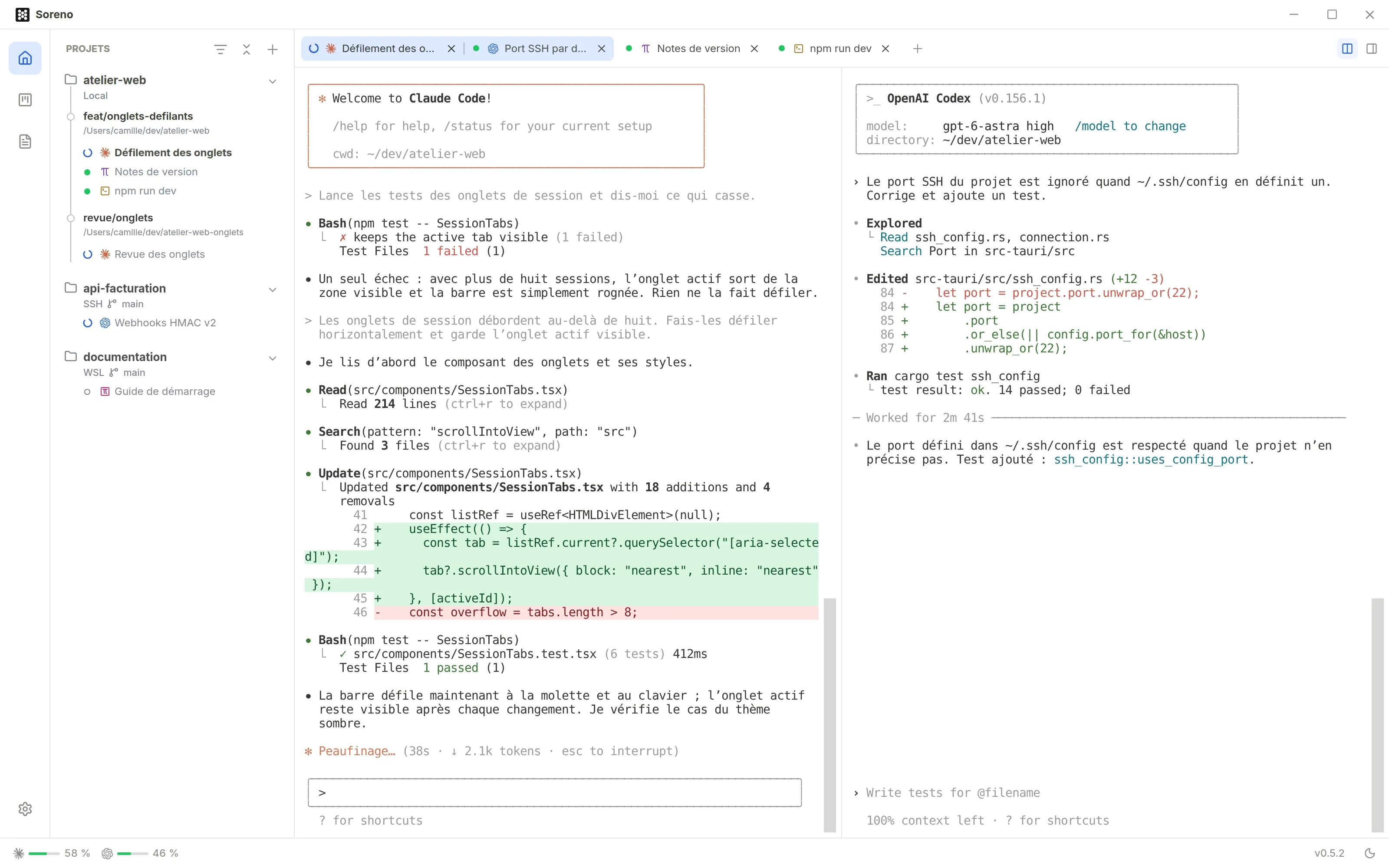 Deux sessions côte à côte dans le même projet : Claude Code à gauche, Codex à droite, chacune avec sa conversation et ses modifications.